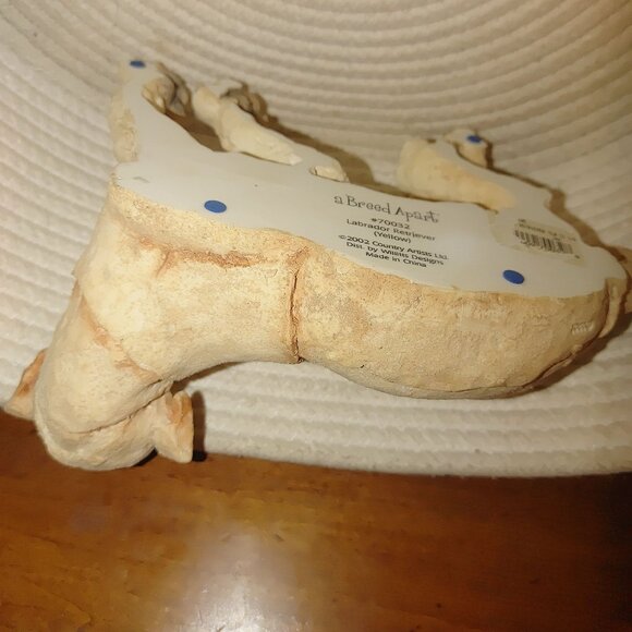 A Breed Apart 70032 Yellow Labrador Retriever Figurine 2002 Country Artists Ltd - Picture 8 of 13